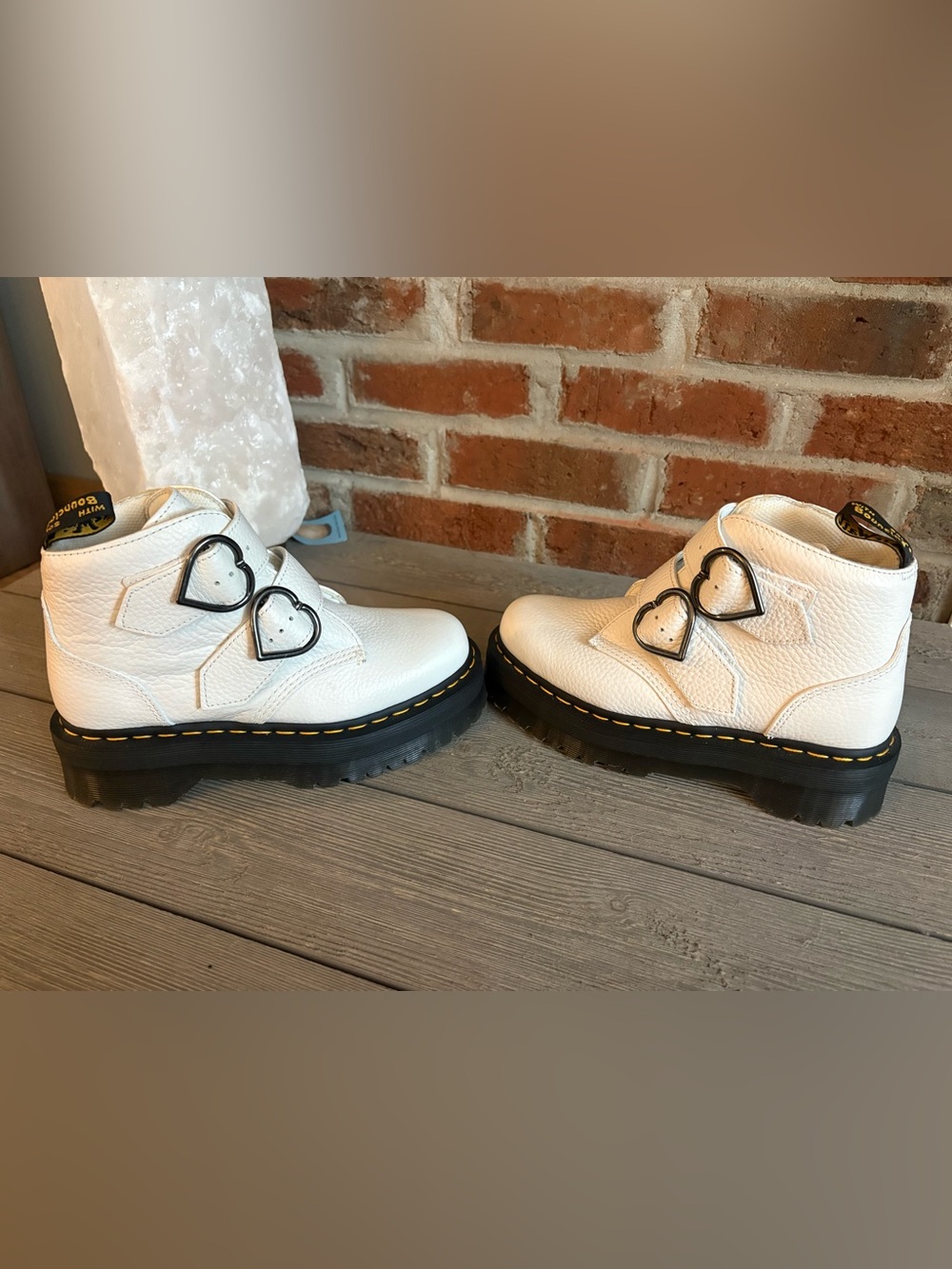 Dr. Martens White Devon Heart Boots - Picture 5 of 12